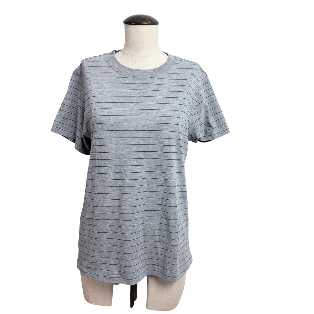 Lululemon Womens Gray Striped Short Sleeve Crew Neck T-Shirt Athleisure Top 8